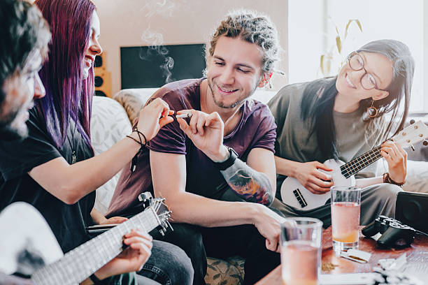 Benefits of Grandma’s Cookies THCa Cannabis Strain | Khash Tree Mason